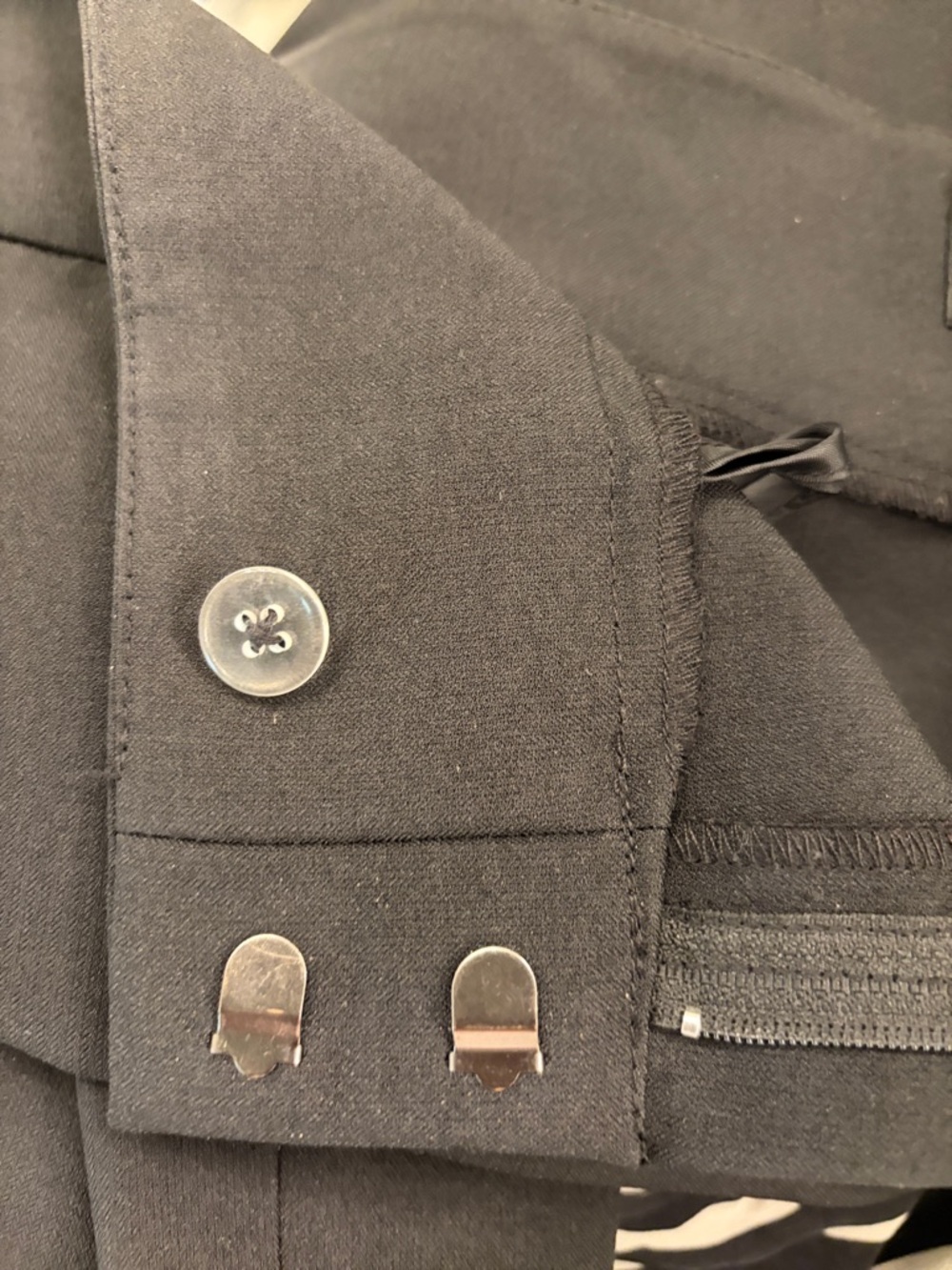 Black Label by Evan Picone straight leg black slacks. - Picture 5 of 5
